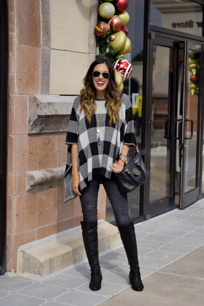 style the girl black and white poncho