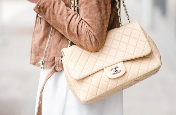 style the girl chanel single flap bag