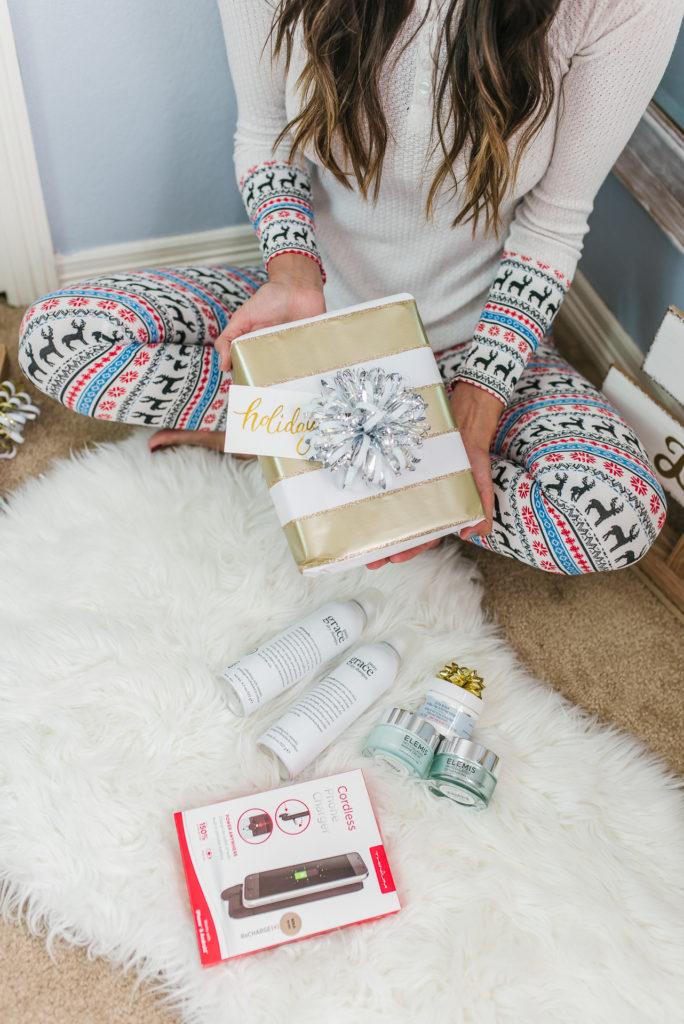 Style The Girl Tech & Beauty Holiday Gift Guide With QVC