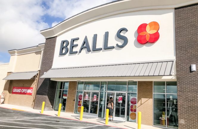 Beall's Grand Opening In Sequin, TX